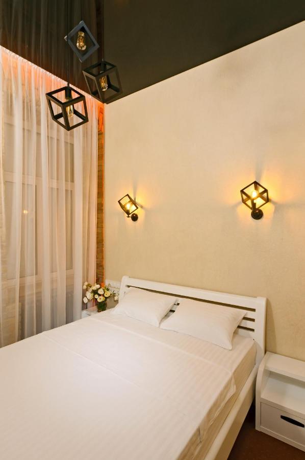 The Key Hotel Kiev Bagian luar foto