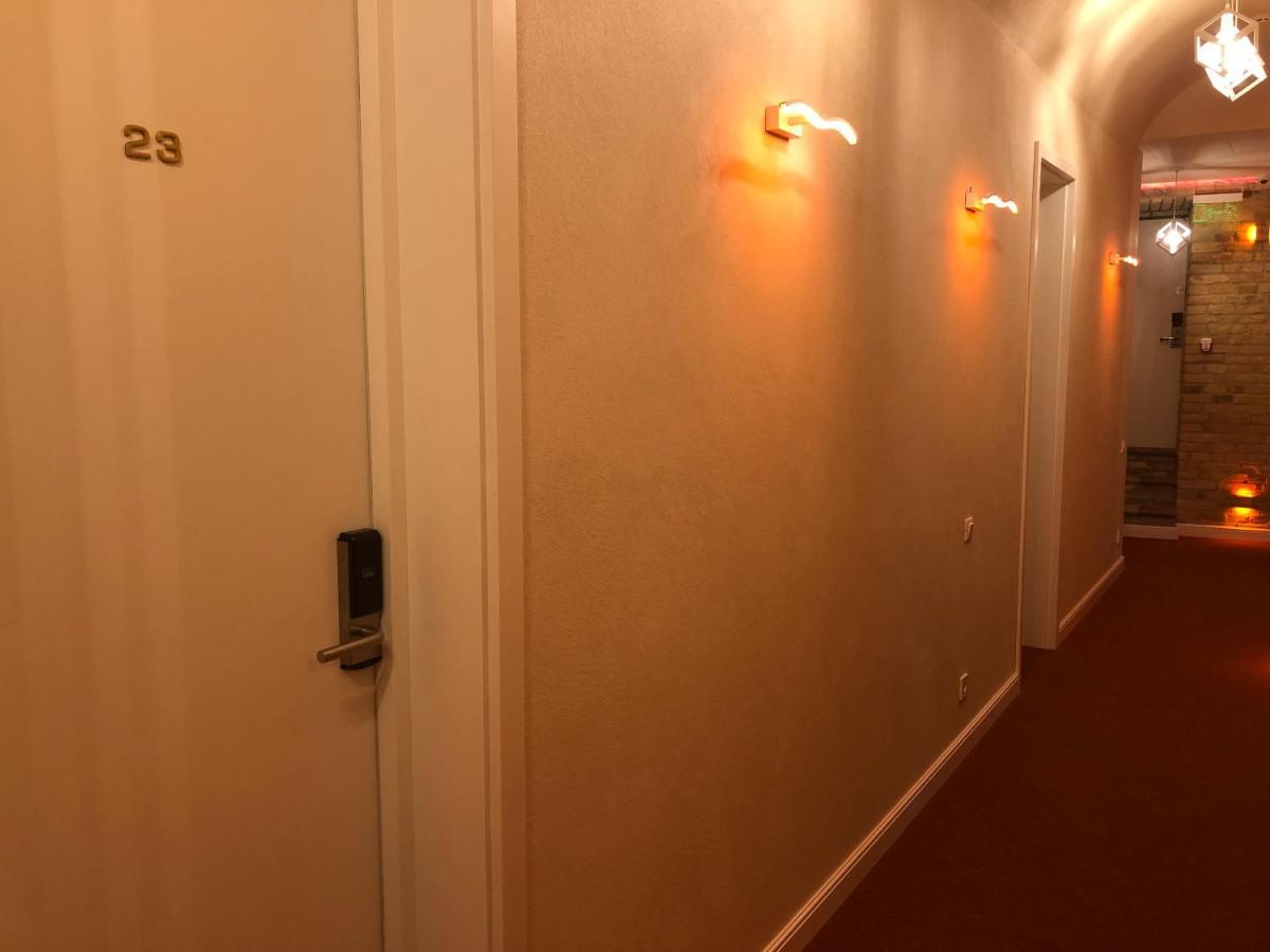 The Key Hotel Kiev Bagian luar foto